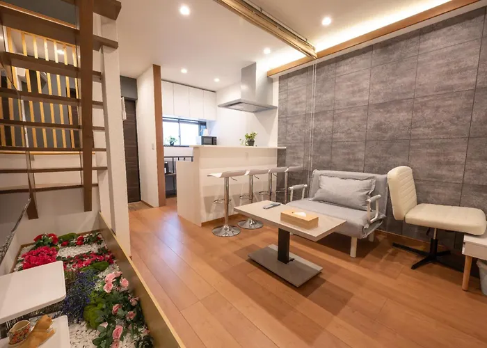 Official Trhouses 米御東桜 15 Minutes To Shinsaibashi, Kuromon Market And Namba